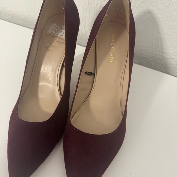 Marc Fisher Women’s Size 11M Burgundy Suede Pointed-Toe Pumps EUC Business - Picture 5 of 9